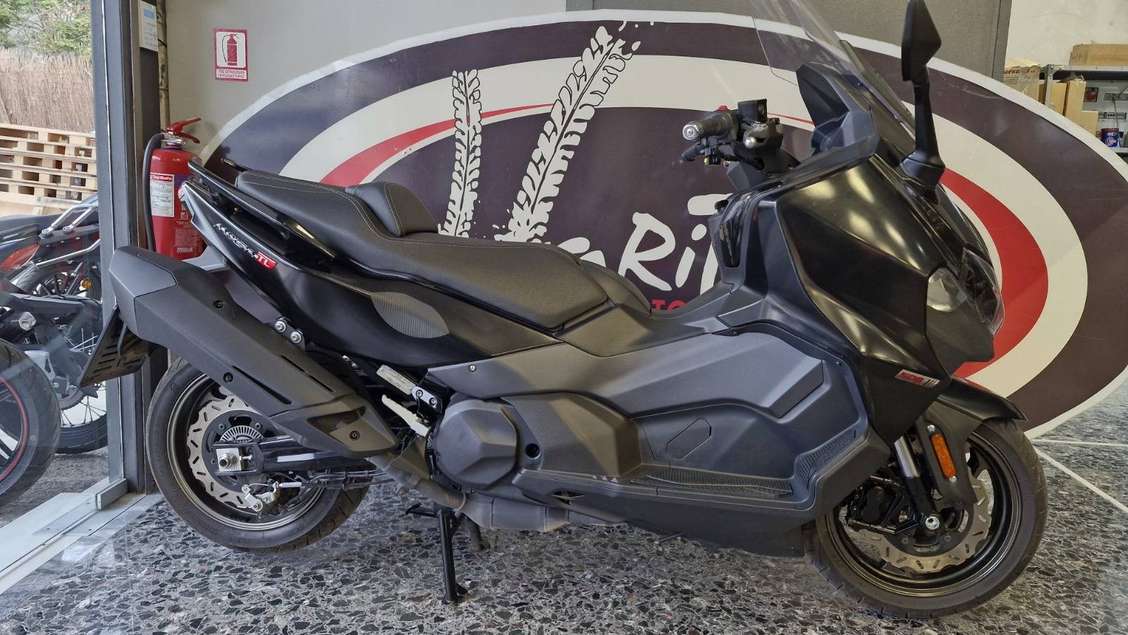 MAXSYM TL 508 ABS TSC '23